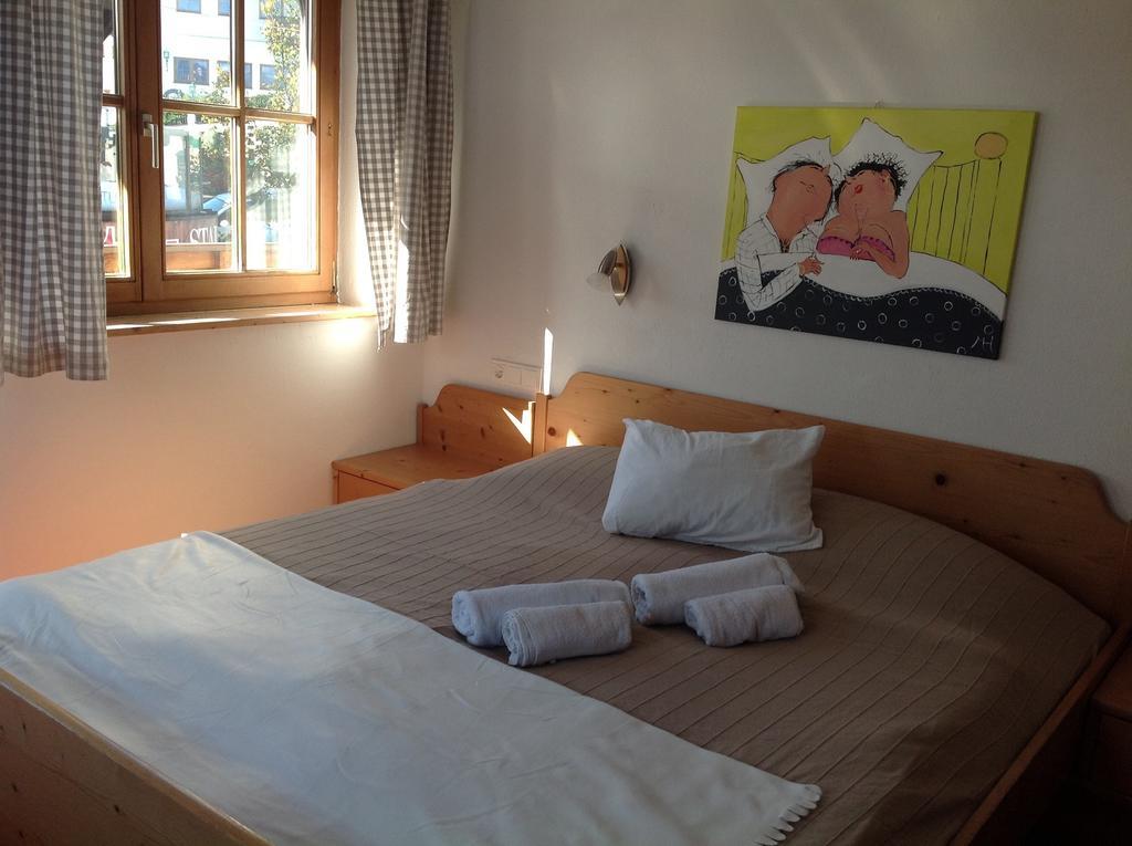 Ferienwohnung Dorfpub Neustift im Stubaital Rum bild