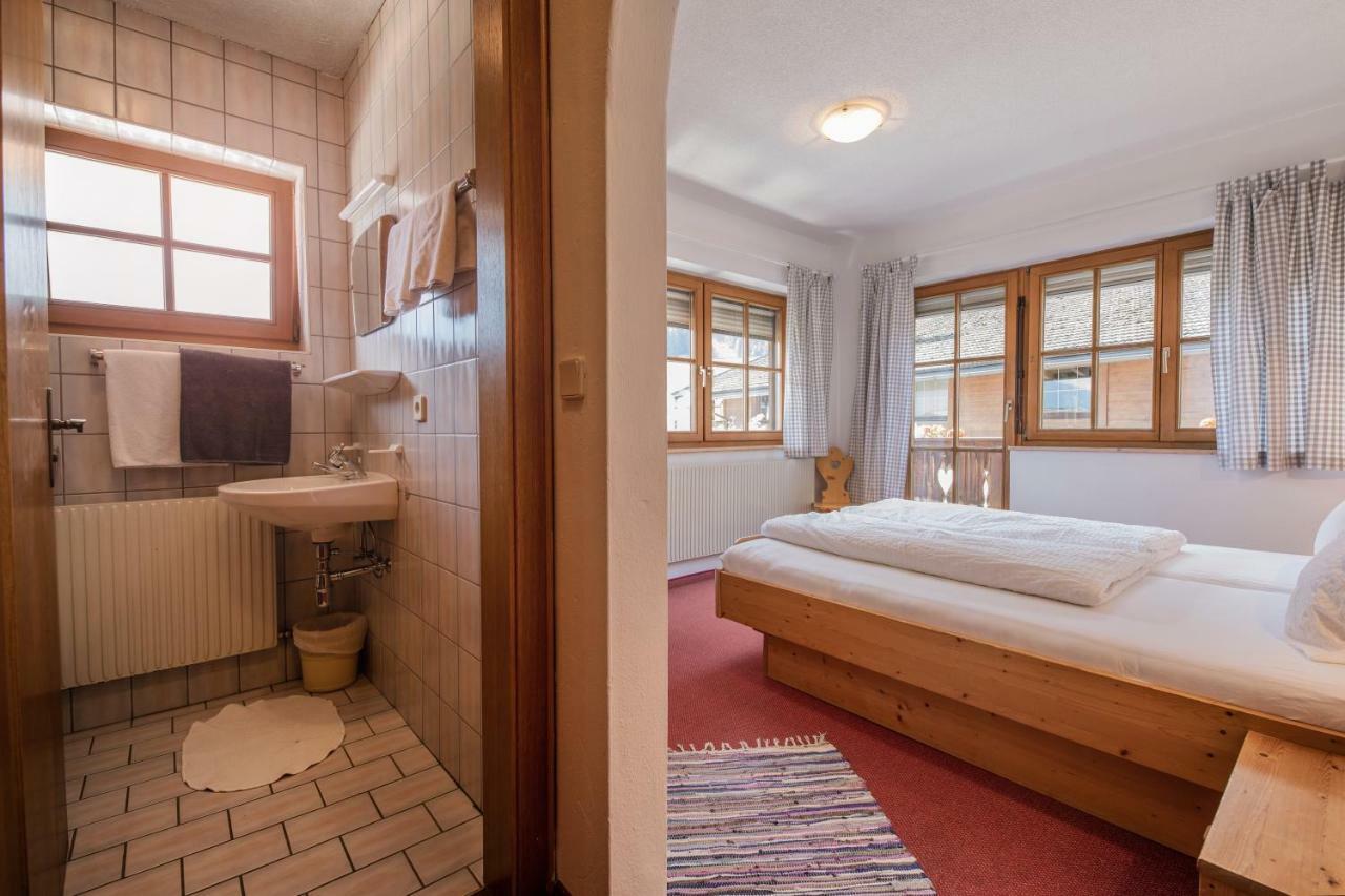 Ferienwohnung Dorfpub Neustift im Stubaital Exteriör bild